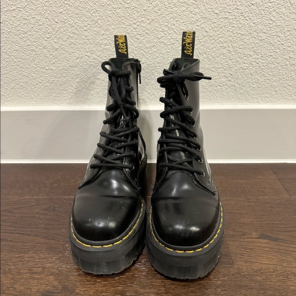 Dr. Martens boots - Picture 3 of 7